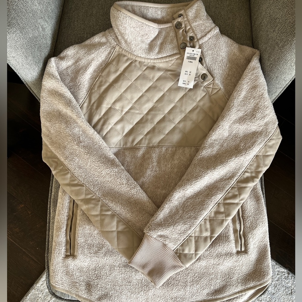 NWT Abercrombie Fleece Snap Pullover XS